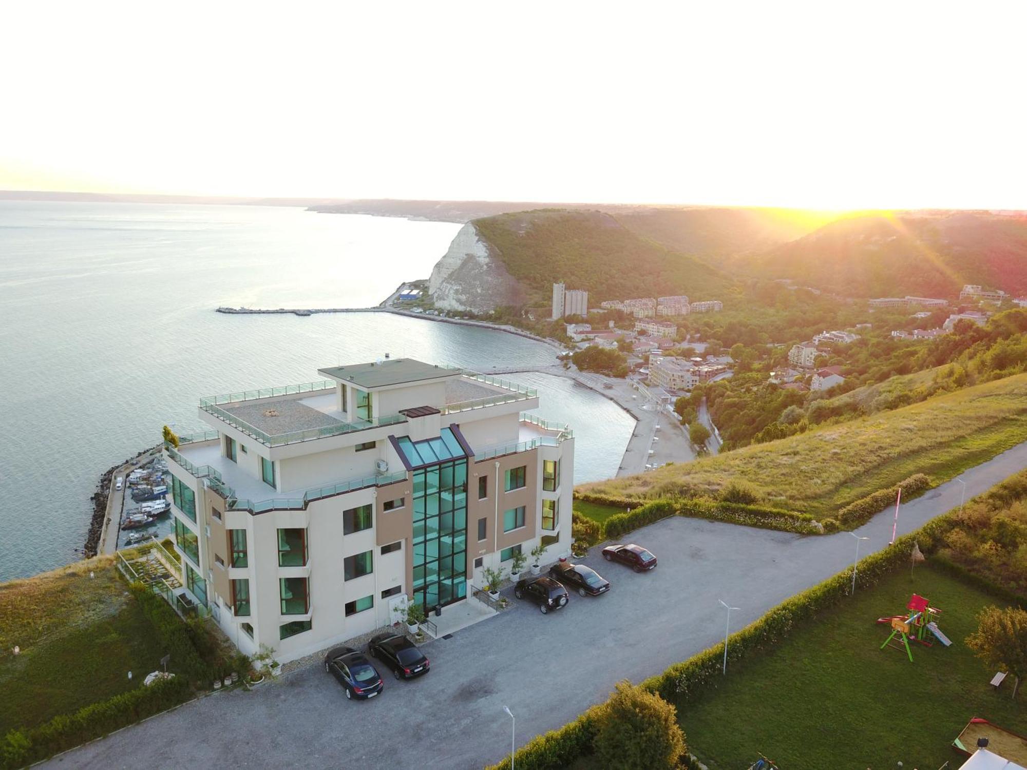 Калитея Комплекс Aparthotel Каварна Екстериор снимка