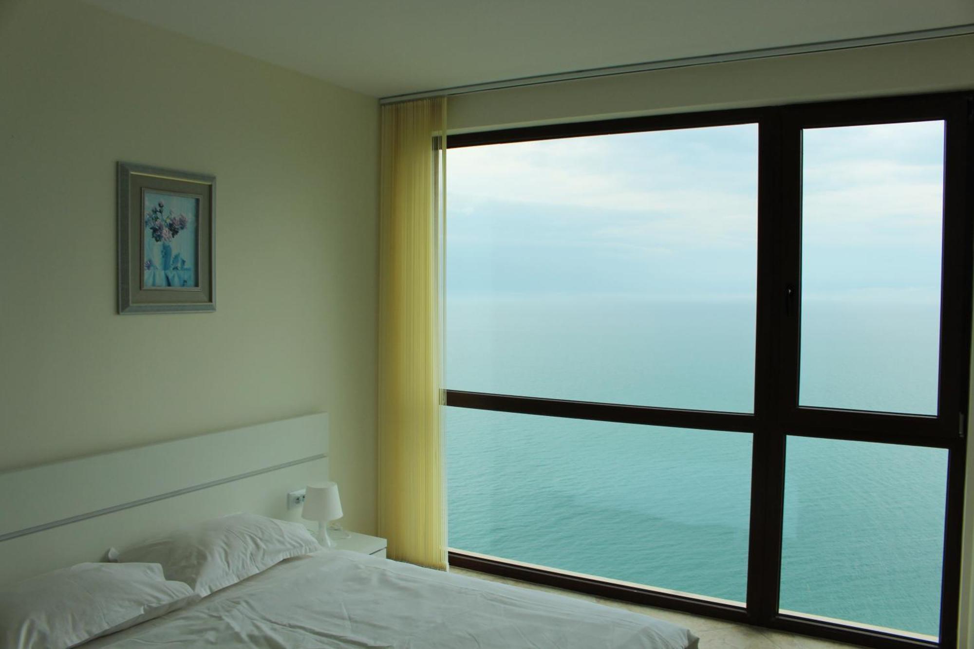 Калитея Комплекс Aparthotel Каварна Екстериор снимка