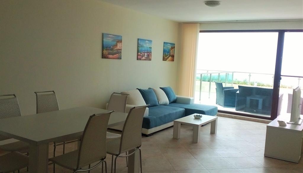 Калитея Комплекс Aparthotel Каварна Екстериор снимка